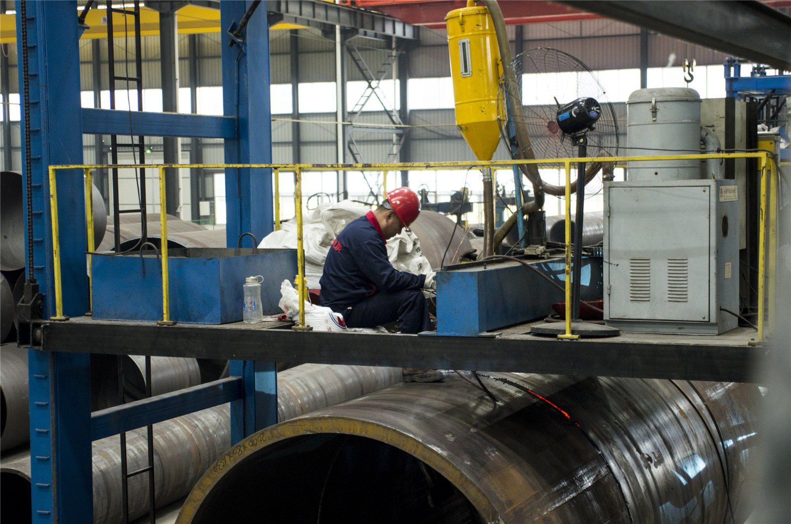 Q355b straight seam welded pipeउद्योग निर्यात के लिए नए विकास बिंदु