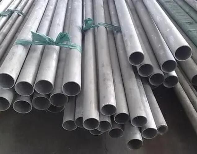 Stainless steel pipe