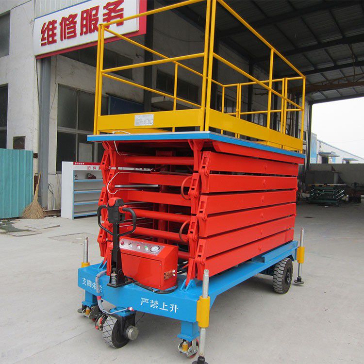 Yeleniagura, PolandCar mounted scissor liftWhat are the commonly used materials for construction