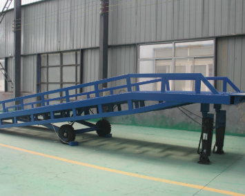 BenjinHydraulic lifting mobile boarding bridgeCleanliness inspection method